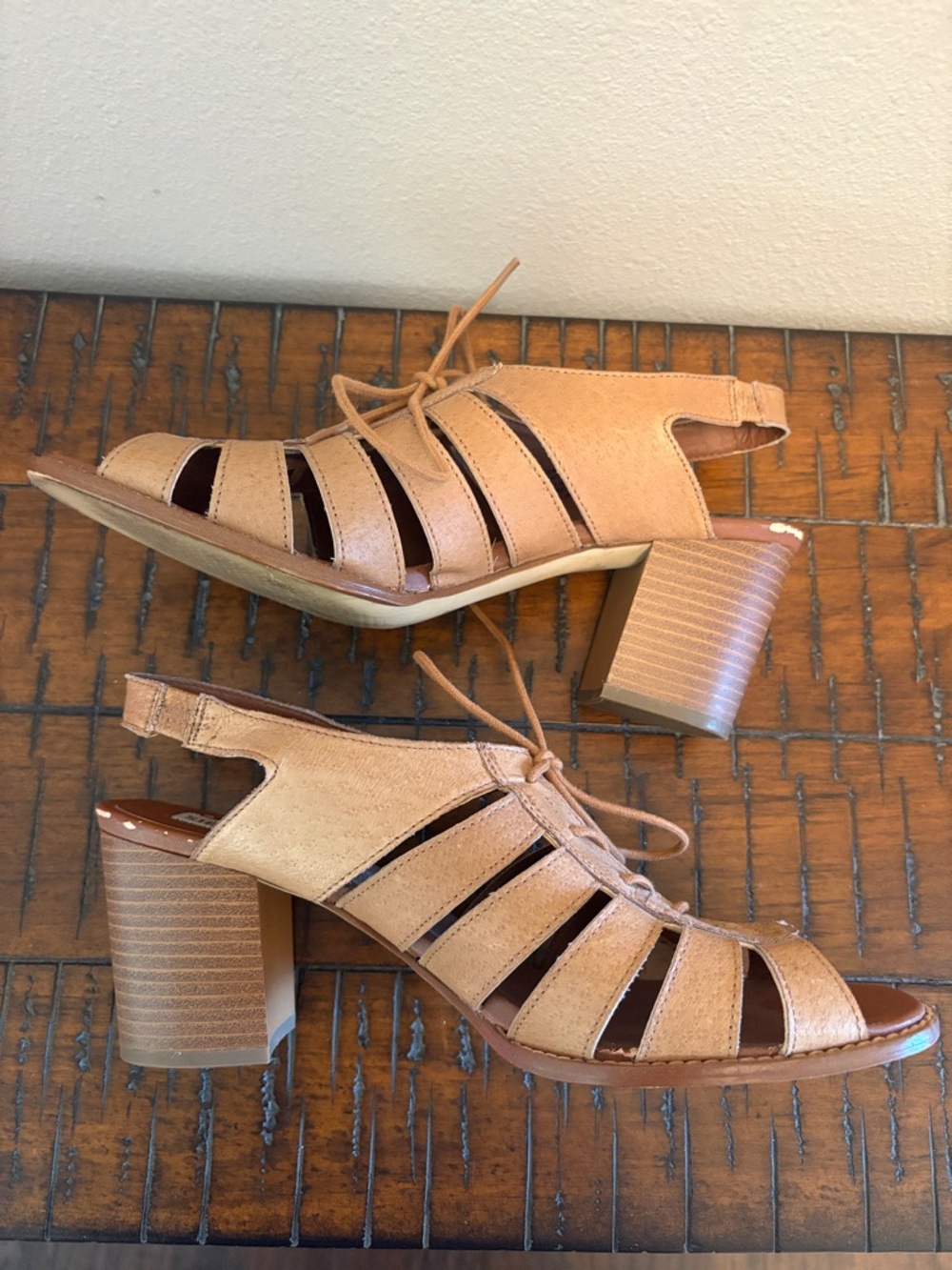 Steve Madden Tan Lace-Up Gladiator Block Heeled Sandals - Picture 5 of 8